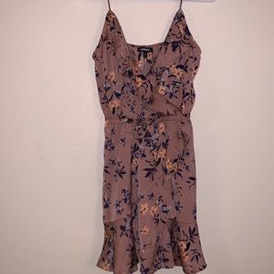 BEAUTIFUL MINI DRESS FROM EXPRESS